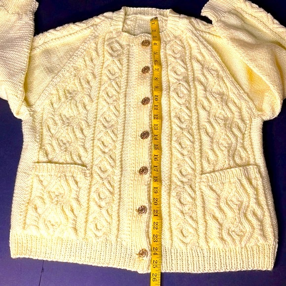 Yellow Chunky Cable Knit Cardigan XL - Picture 11 of 17